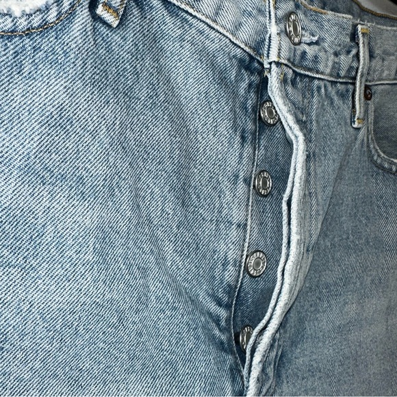 Agolde Parker Cut-Off Denim Short in Rapture Women Size 32 - Picture 2 of 10